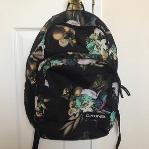 26 L Hula Dakine Backpack